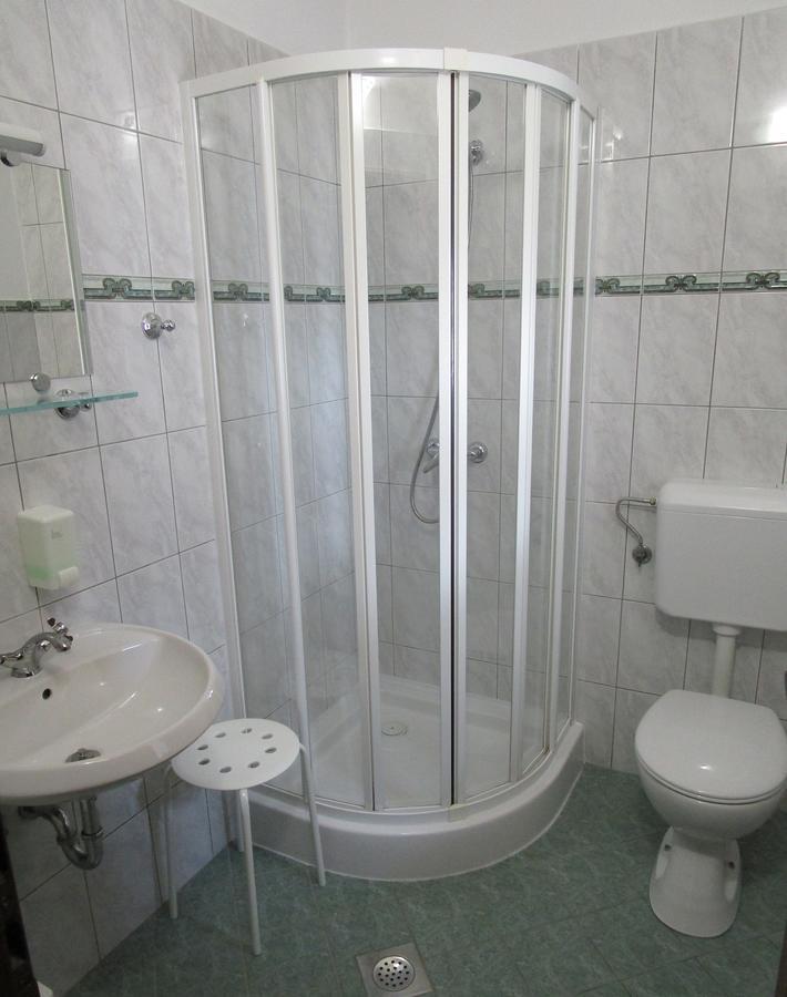 Hostel Skrla Divača Eksteriør bilde